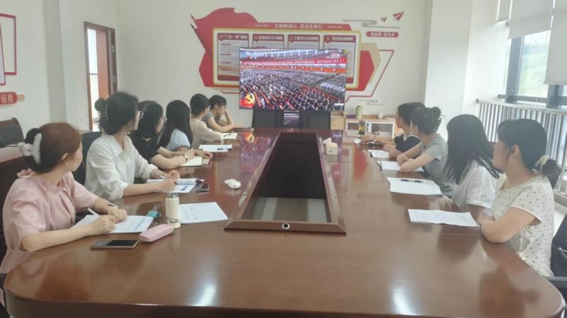现场答辩两个环节的激烈比拼