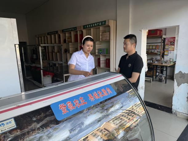 赴南充市市区及西充县重点企业开展实地